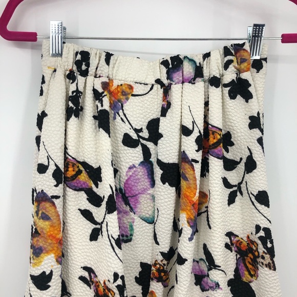 Renee C. Anthropologie Butterfly Skirt Cream Small - Picture 6 of 10